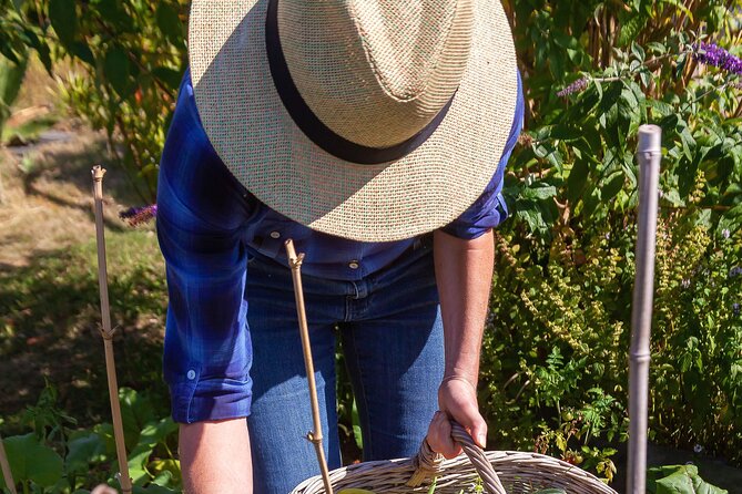 Hands-On Cooking Class & Farmhouse Tour on the Amalfi Coast - Drinks and dining vibe: wine, limoncello, and espresso