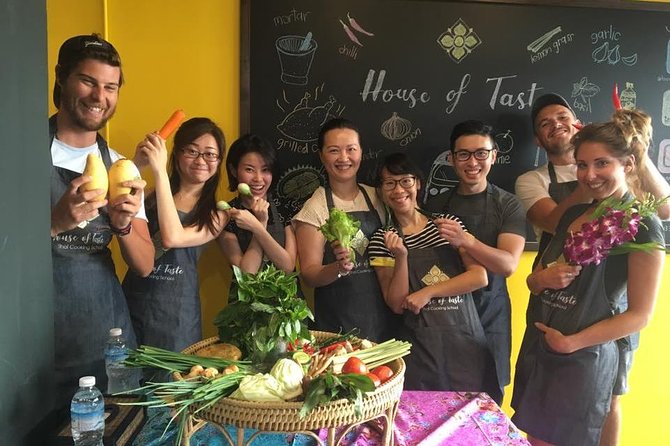 Hands on Thai Cooking Class and Market Tour - Key things to know before you go