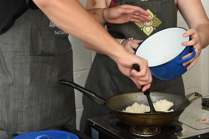 Hands-on Thai Cooking Class & Market Tour in Sukhumvit - Key points to know before you go