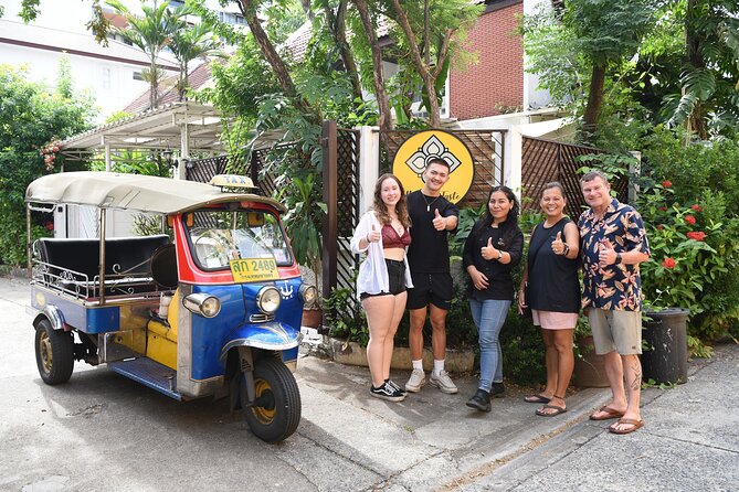 Hands-on Thai Cooking Class & Market Tour in Sukhumvit - What you’ll cook: the 4-dish lineup (plus mango sticky rice every day)