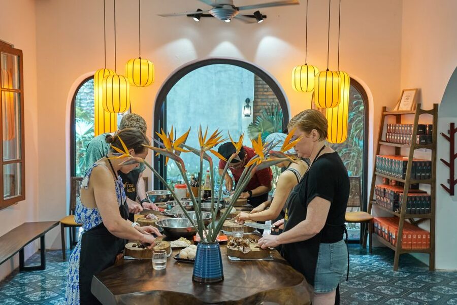 Hanoi: Cooking Class in a Local Villa with Market Tour - The food feels like a meal, not a performance