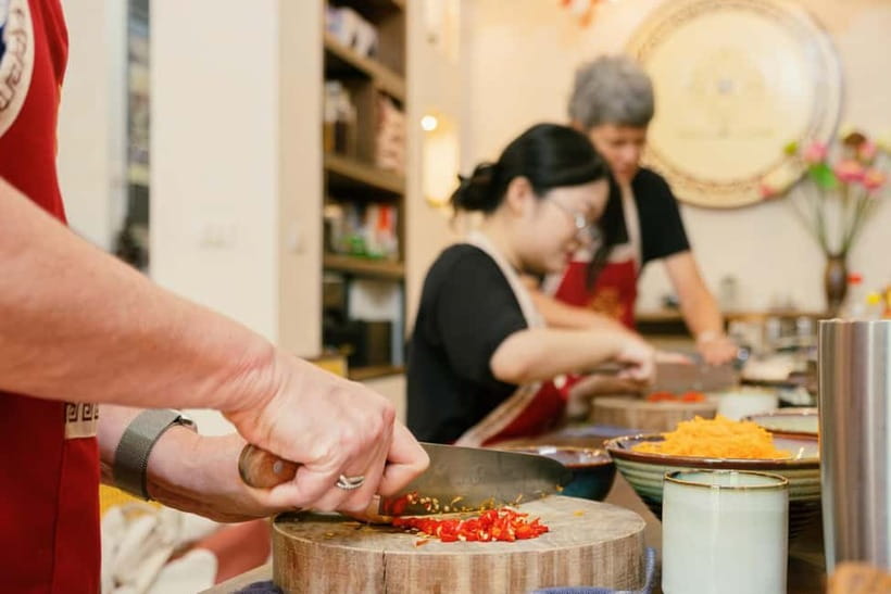 Hanoi Cooking Class: Market Tour, Free Recipe & Beverages - Transfer, Location, and the Small Comfort Wins