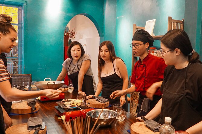 Hanoi: Handcrafted Wood Carving Workshop with Local Artisan - The Wood Carving Workshop: A Beginner-Friendly Craft Souvenir