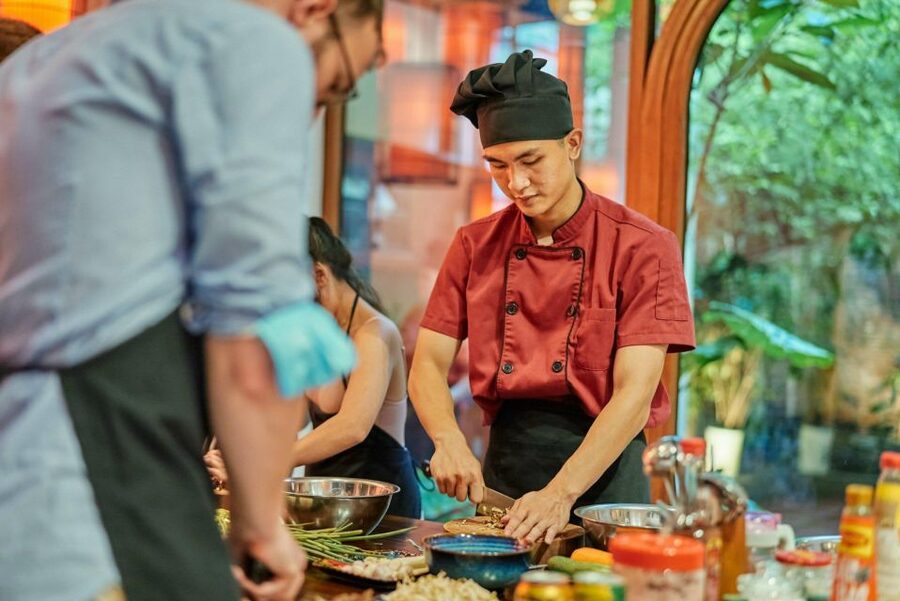 Hanoi’s Culinary: Authentic Cooking Class and Local Market - From Old Quarter pickup to the market: how the morning (or afternoon) starts