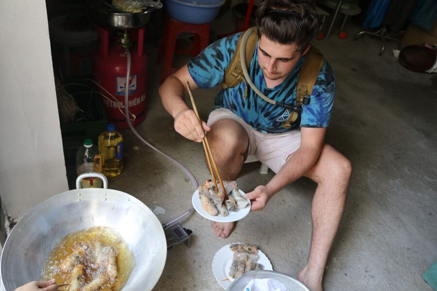 Hanoi: Village Farm Tour and Cooking Class with Lunch - The Cooking Class in the Family Kitchen: Step-by-Step Vietnamese Meals
