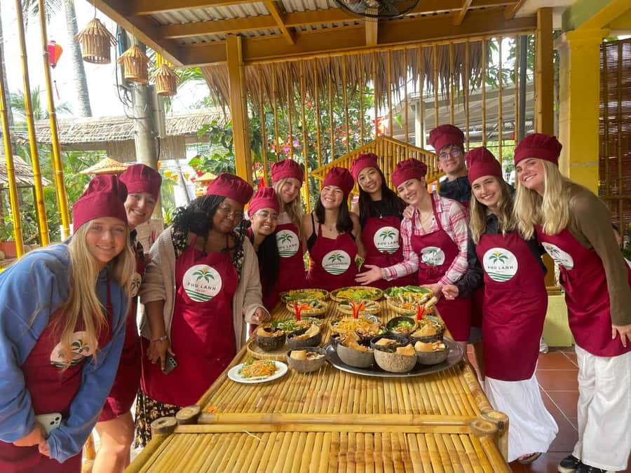 Hoi An: Basket Boat with Lantern-Making & Cooking Class Tour - Key highlights worth your time