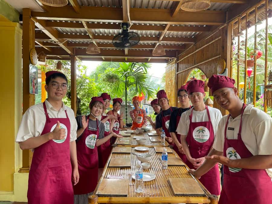 Hoi An: Basket Boat with Lantern-Making & Cooking Class Tour - What to bring (and what to skip) for a smoother day