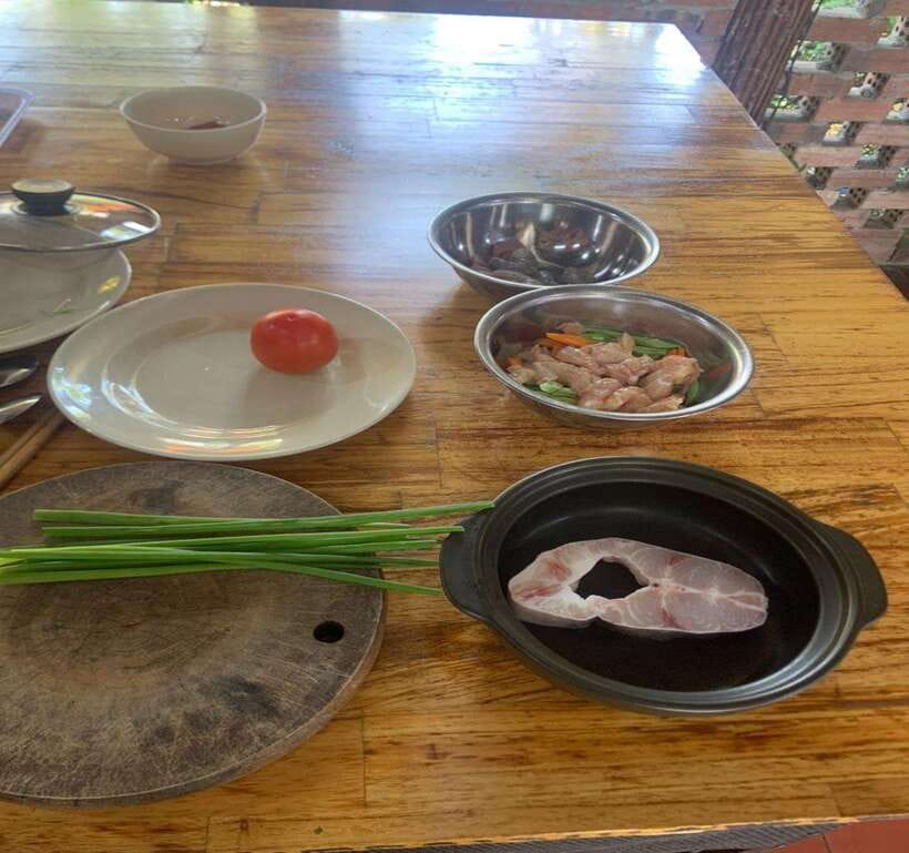 Hoi An: Cooking Class + basket boat (free transfer in Hoian) - Inside the cooking class: four dishes, real techniques, and immediate lunch