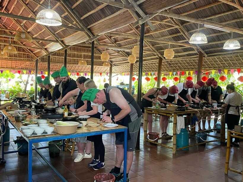 Hoi An: Cooking Class, Crab Fishing-Basket Boat, Market Tour - Who should book this tour (and who should skip it)