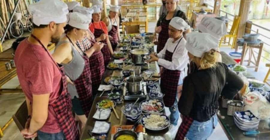 Hoi An: Cooking Class, Local Market & Basket Boat Experience - Getting to Cam Thanh: pickup, drive time, and pacing