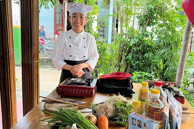 Hoi An Cooking Class(Local market,Basket Boat,Fishing & Cooking) - The local market stop: how to buy ingredients like a cook