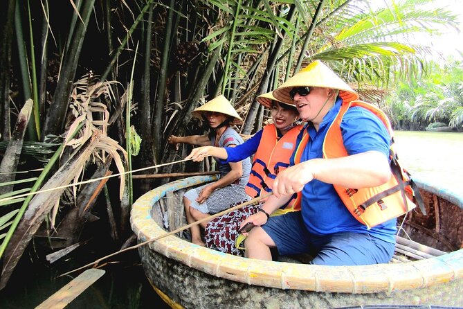 Hoi An Cooking Class(Local market,Basket Boat,Fishing & Cooking) - Safety gear and weather reality