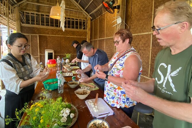 Hoi An Cooking Class - Traditional Chinese Dumpling - Cooking Your Results: Steam and Fry