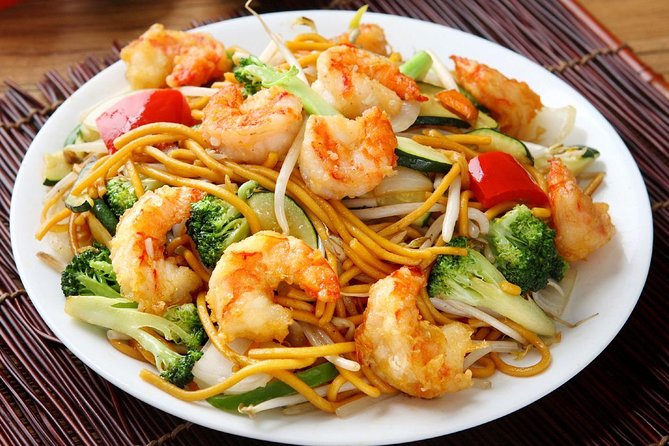 Hoi An Countryside bike tour, Basket boat and Cooking class - The ingredient market stop: learning Vietnamese flavor basics fast