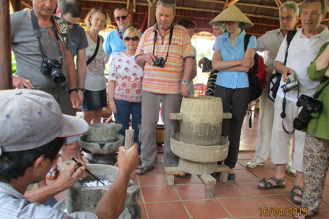 Hoi An countryside biking - Basket Boat - Vegetable village - Local home Cooking - Should you book this Hoi An countryside biking + basket boat + cooking day?