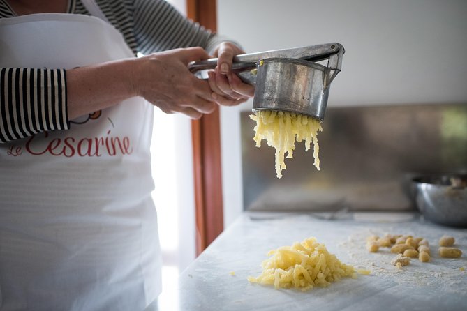 Home Cooking Class & Meal with a Local in Turin - Key things that make this Turin cooking class special