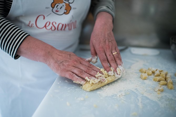 Home Cooking Class & Meal with a Local in Turin - Your 3-hour flow: from apron on to your own dinner