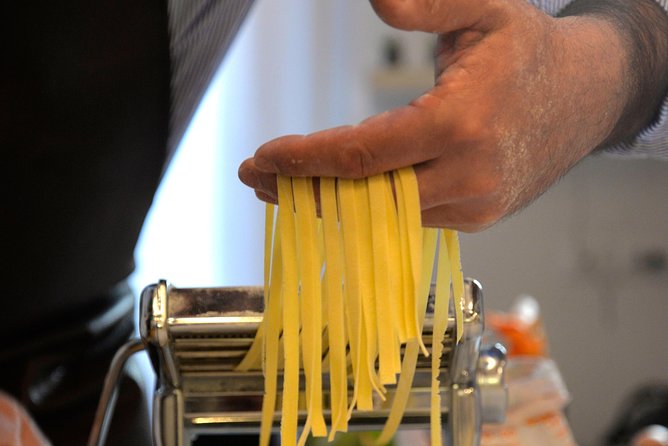 Home Cooking in Testaccio: Cacio e Pepe, Amatriciana, Carbonara - Testaccio Home Cooking Beats the Usual Pasta Class