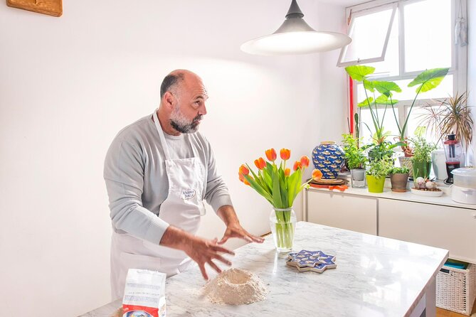 Homemade pasta Cooking Class & Home Restaurant in Rome - Pairing Pasta With a Robust Ragù Sauce