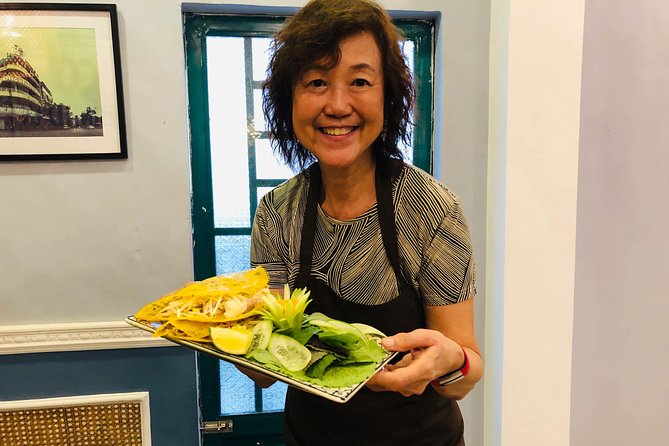 Immersive Cooking Class & Wet Market Tour by Local Chef +Cookbook - Eating what you made: pacing, portions, and the dessert finish