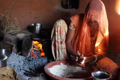 Incredible Cooking With Mamata Prajapat - What you actually learn: curries, flatbreads, and dessert (plus more)