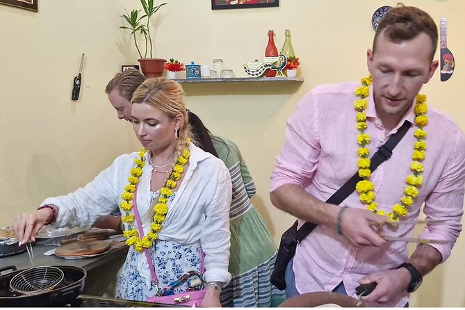 Indian Cooking Class with Local Family in Jaipur - Where the class starts (and how to plan your timing)