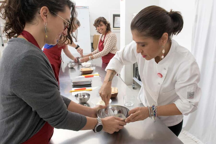 International aperitif + cooking class in Italian - Why this international aperitif class works (and why you’ll have fun fast)