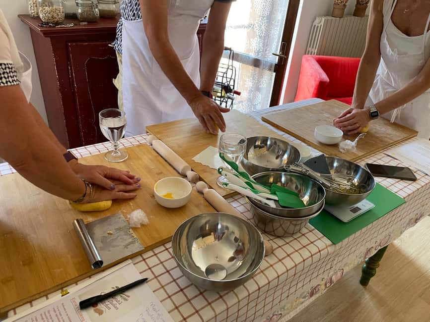 Iseo: Italian cooking class for homemade pasta and traditional desserts - The sauce lessons you can use again at home