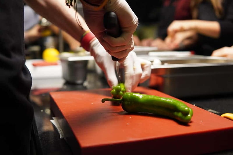 Istanbul: Turkish Cooking Class with a Professional Chef - Price, Group Size, and What $122 Buys You in Real Terms