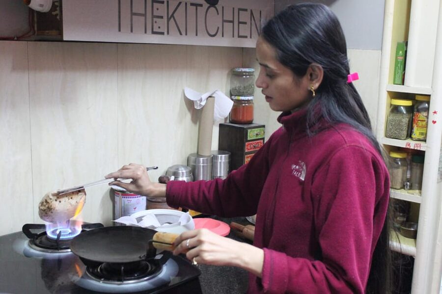 Jaipur: Interactive Cooking Class with a Local Family - The meal itself: drinks, dessert, and conversation with the family