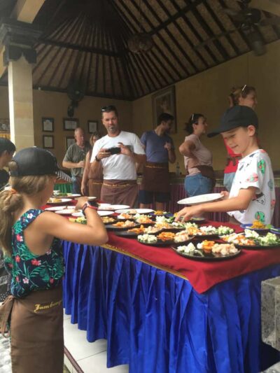 Jambangan bali cooking class with morning market tour - Rice Fields and Kelabang Moding Village: Food Tied to Daily Work
