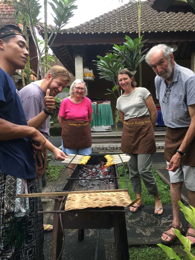 Jambangan bali cooking class with morning market tour - What to Bring and How to Prepare for a Smooth Day