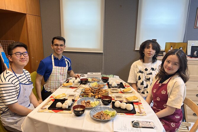 Japanese home cooking class in Osaka Umeda - Inside a Fukushima Ward home kitchen near Umeda