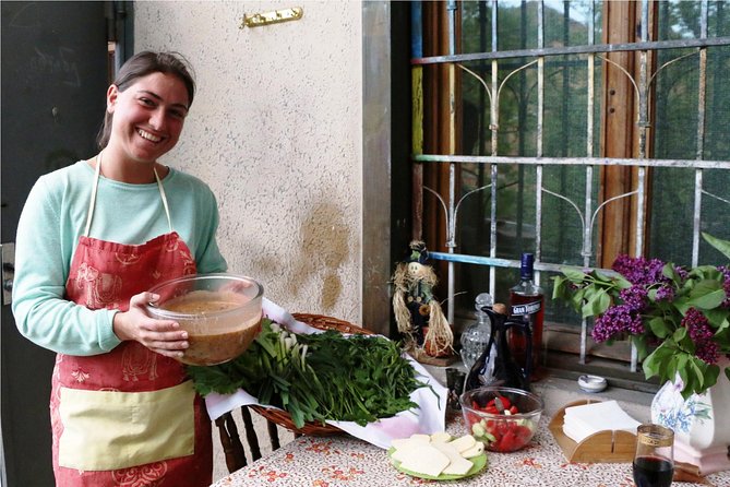 Join a Local for a Market Tour, Cooking Class and Meal in her Tbilisi Home - Timing, Group Style, and Getting There Without Headaches