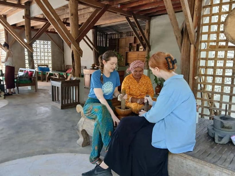 Kampot Countryside: Authentic Khmer Cooking Class - Inside the Eco Lotus Homestay: A Calm Setting for Hands-On Cooking