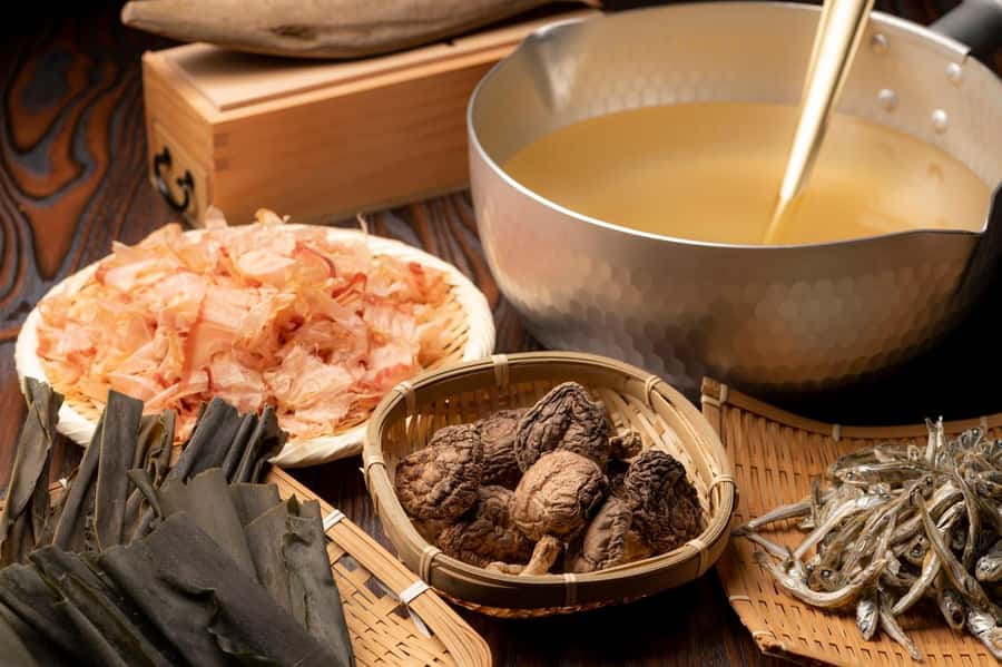 Kanazawa: Authentic Japanese Cooking and Sushi-Making Lesson - Jibuni Stew: Kanazawa’s Only-Here Comfort Dish
