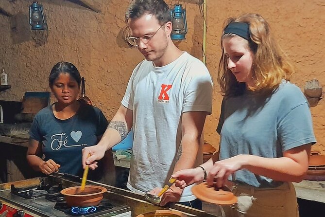 Kandy Village Cooking Class - Kandy Village Cooking Class starts at the market you can actually taste