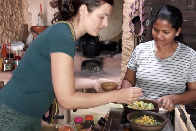 Kandy Village Cooking Class - The route includes classic Kandy stops and a cultural dance show