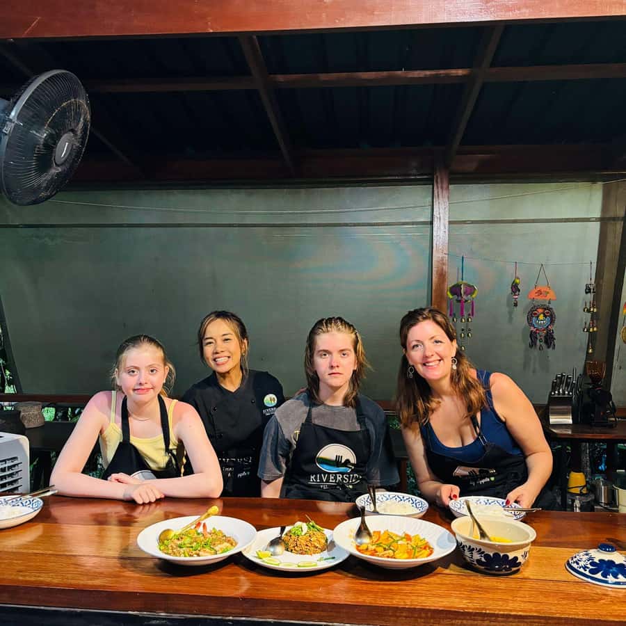 Khao Lak: Half-Day Cooking Class and Ingredient Hunt - The Communal Feast: Shared Plates, Real Satisfaction