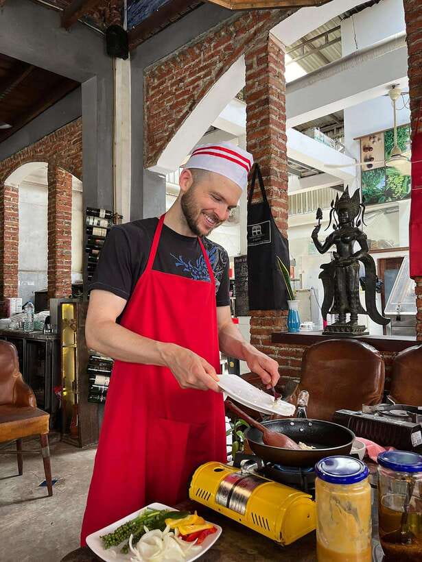 Khmer Food Culture Cooking Class in Kampot - The colonial house kitchen: calm, central, and easy to enjoy