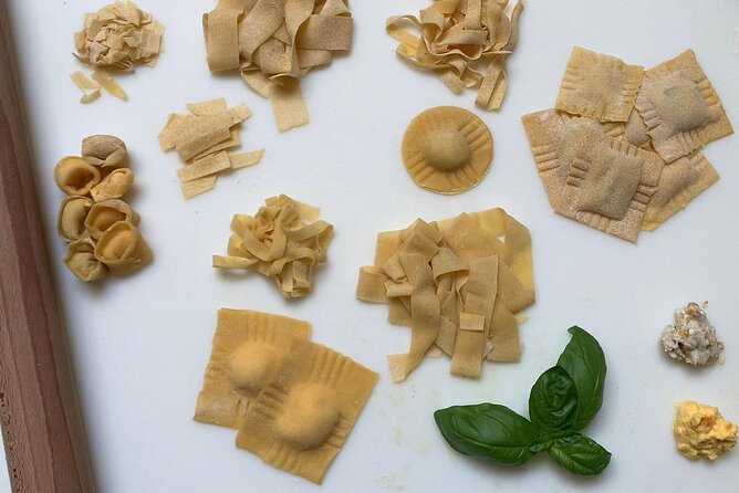 Kitchen of Mamma: Pasta Cooking Class with market visit in Rome - Rome Market-to-Kitchen: The Real Flow of This 6-Hour Pasta Day