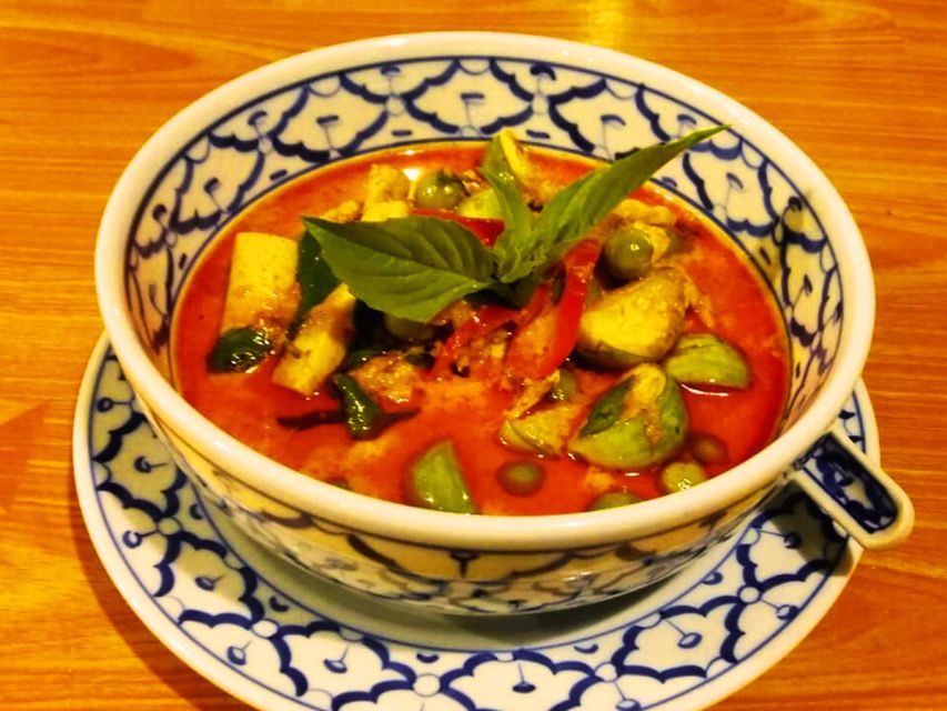 Ko Lanta: Thai Cooking Class with Market Tour and Dinner - Homemade curry paste and sauces: the skill you’re really buying