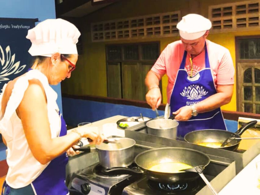 Ko Lanta: Thai Cooking Class with Market Tour and Dinner - Fruit and vegetable carving (15:00–18:00): a calm, useful extra