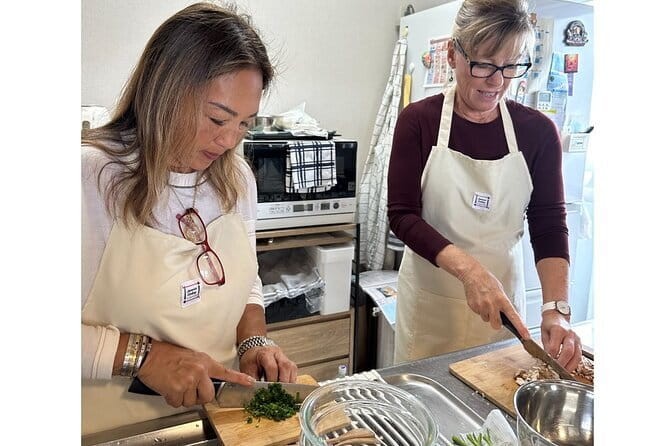 Kobe Home Cooking Ramen and Gyoza Cooking Class - Step-by-step: from station meetup to lunch and souvenirs