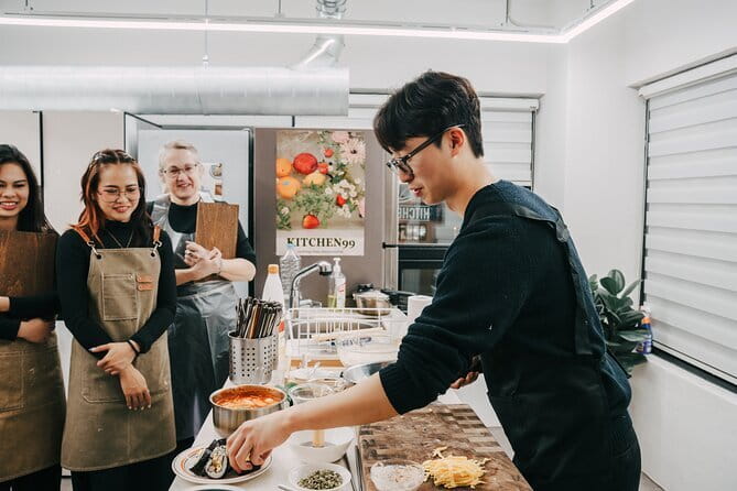 Korea Cooking Class with 3 stars Michelin Chef & Content creators - A 3‑Star Michelin Chef and Koreanbong make Seoul cooking feel personal