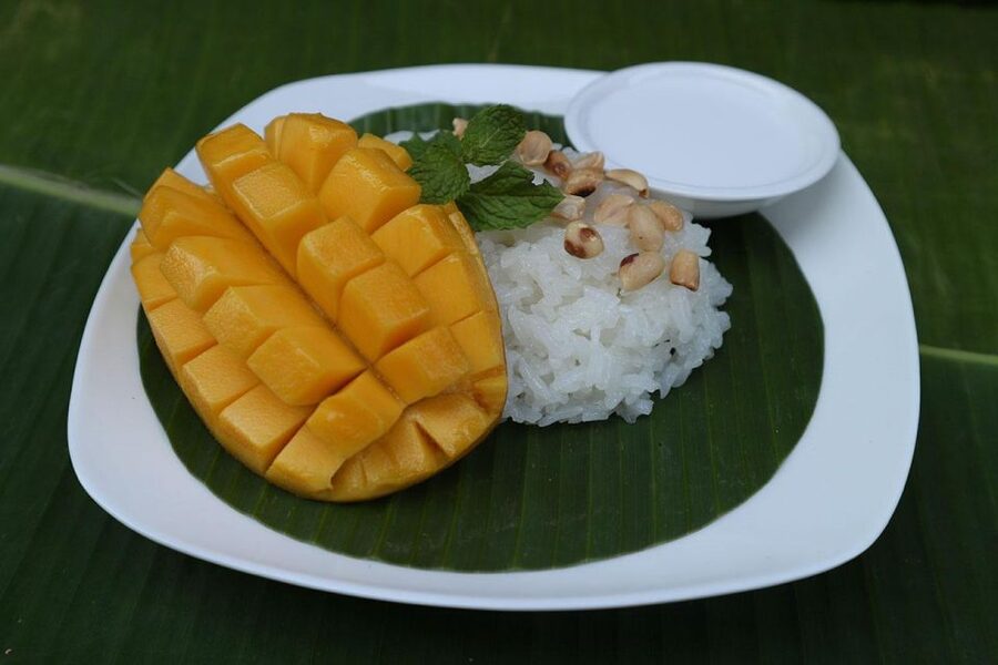 Krabi: Cooking Class at Thai Charm Cooking School with Meal - Mango sticky rice and banana in coconut milk: the dessert win