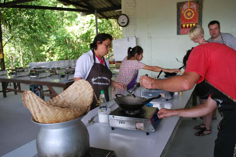 Krabi: Evening Thai Cooking Class at Ya's Cookery - Starting with fresh ingredients at Ya’s Thai Cookery School