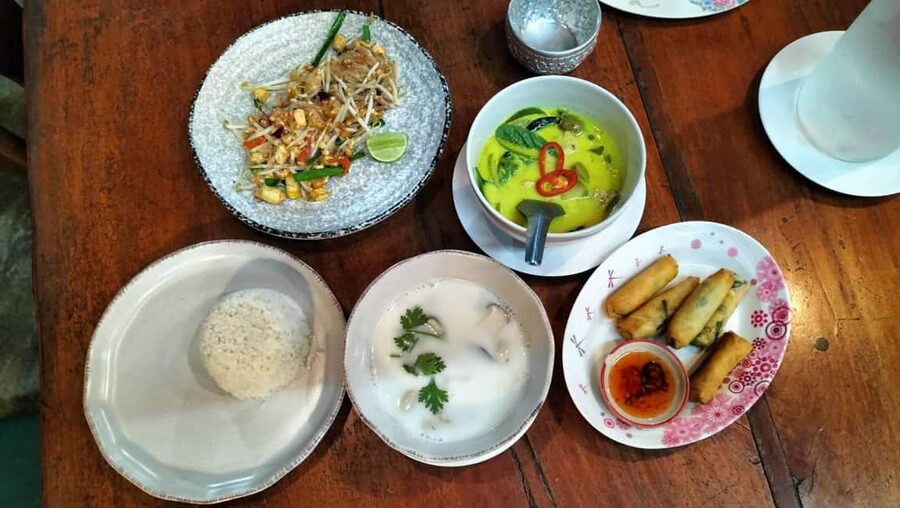 Krabi: Traditional Thai Cooking Class with Local Chef - Your Chef’s Role: What English Instruction Really Means Here
