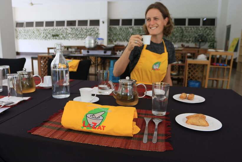Kuala Lumpur: Malaysian Cooking Class with Market Tour - TTDI Wet Market at 8:30: your ingredient training ground