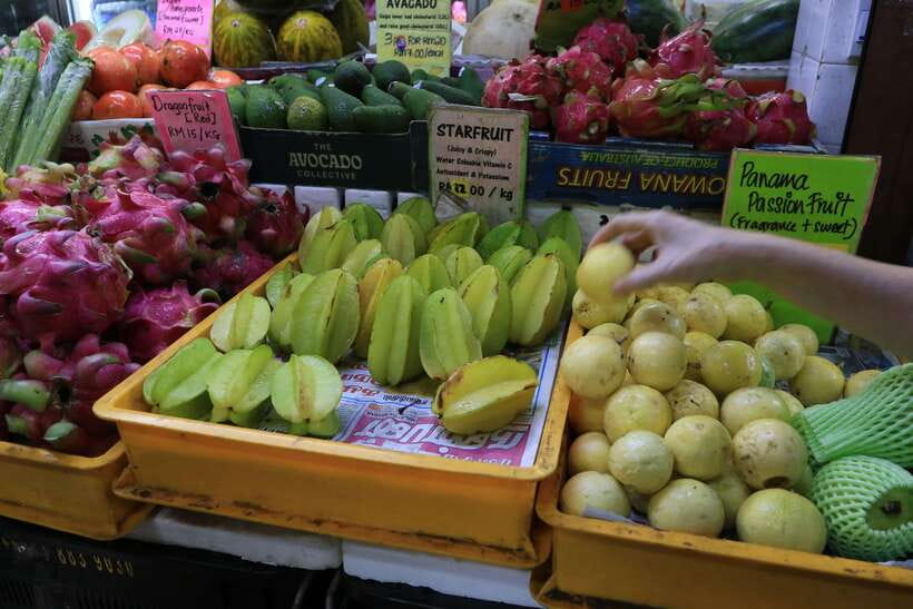 Kuala Lumpur: Malaysian Cooking Class with Market Tour - Included extras that make the class feel like a full day